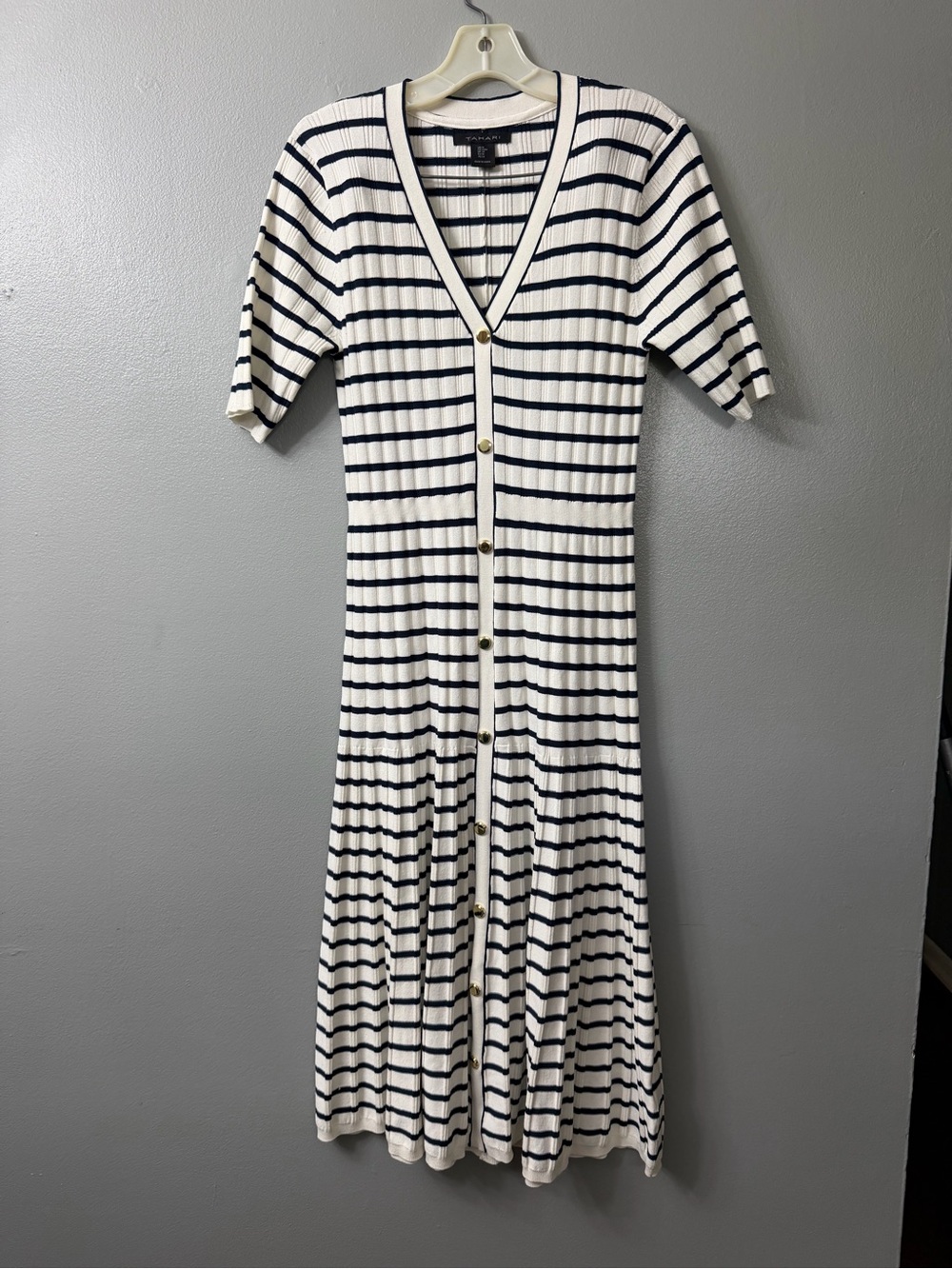 Tahari Striped V-Neck Button Front Knit Dress midi White and Navy medium